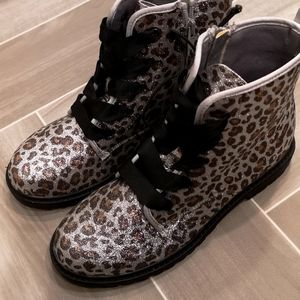Leopard print Sparkle Shoes Brand New with tags!